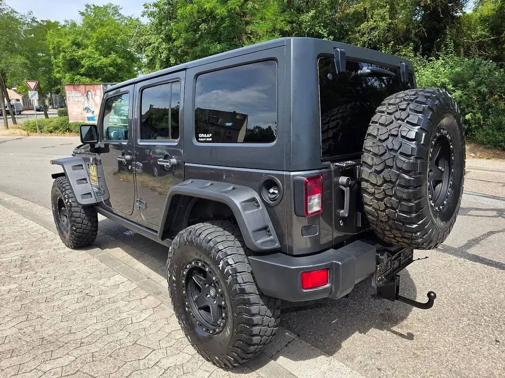 Gebraucht Jeep Wrangler Rubicon 200 PS (147 kW) 2018 Grau SUV