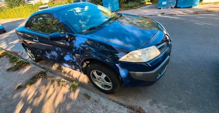 Blau Gebraucht 2009 Renault Mégane Cabriolet Cabrio | 1.399 € - Bild 1/4
