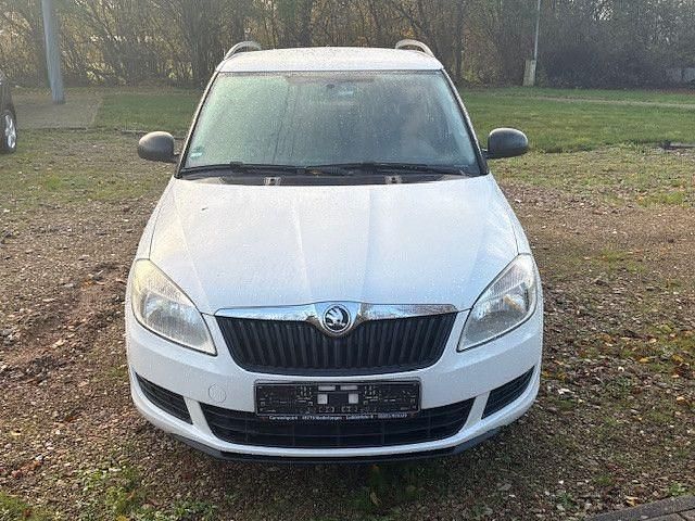 Gebraucht Skoda Fabia Cool Edition 75 PS (55 kW) 2014 Weiß Kombi