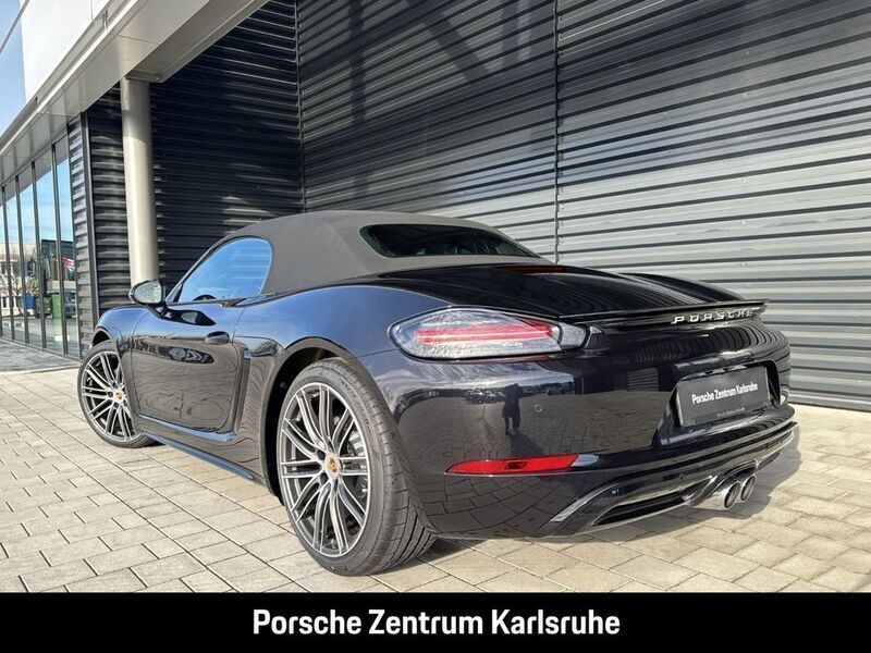 Gebraucht Porsche 718 Boxster 300 PS (220 kW) 2024 Tiefschwarzmetallic Cabrio