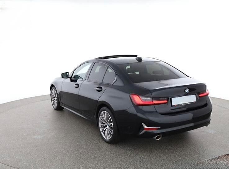 Gebraucht BMW 320 184 PS (135 kW) 2020 Schwarz Kleinwagen