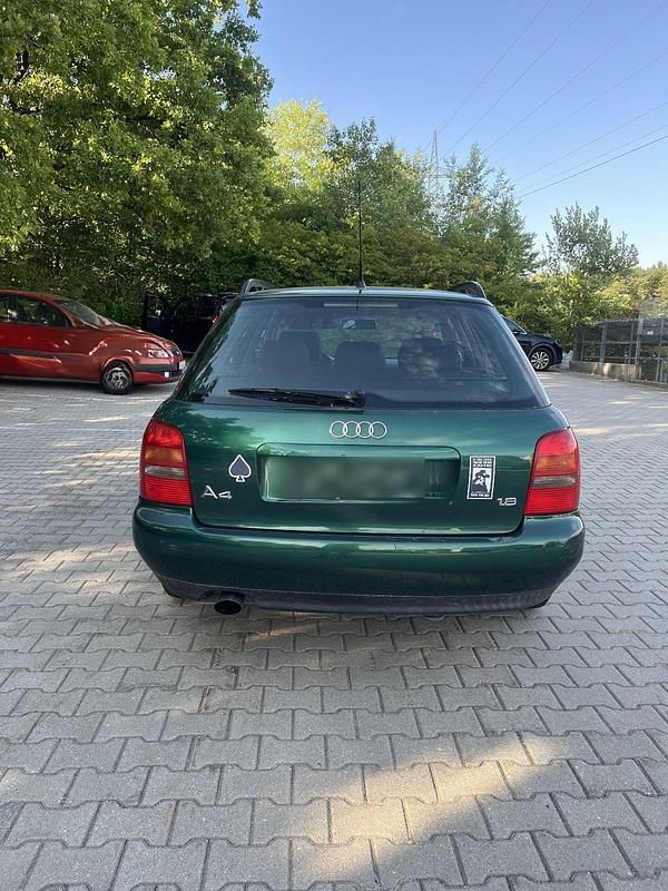 Gebraucht Audi A4 125 PS (91 kW) 1998 Kombi