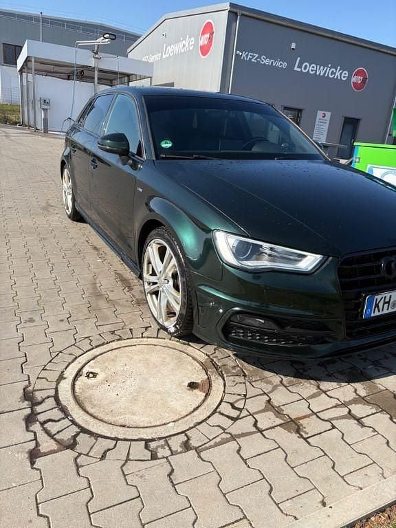 Gebraucht Audi A3 S-Line 150 PS (110 kW) 2016 Grün Limousine
