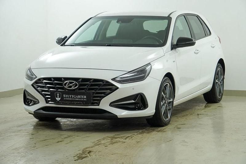 Gebraucht Hyundai i30 Edition 30+ 159 PS (116 kW) 2021 Weiß Limousine