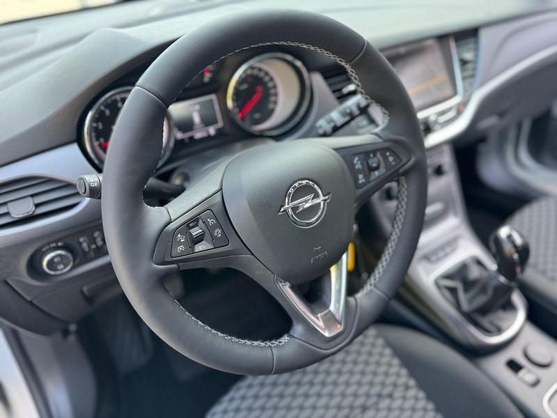 Gebraucht Opel Astra 110 PS (80 kW) 2019 Weiß Kombi