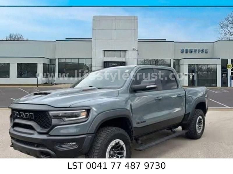 Grau Gebraucht 2021 Dodge Ram Abholung | 82.697 € (Superpreis) - Bild 1/4