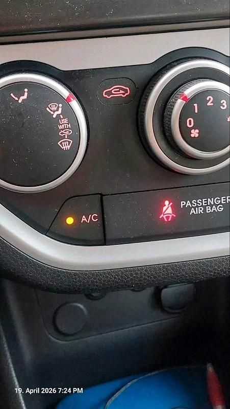 Gebraucht Kia Picanto 69 PS (50 kW) 2011 Schwarz Kleinwagen