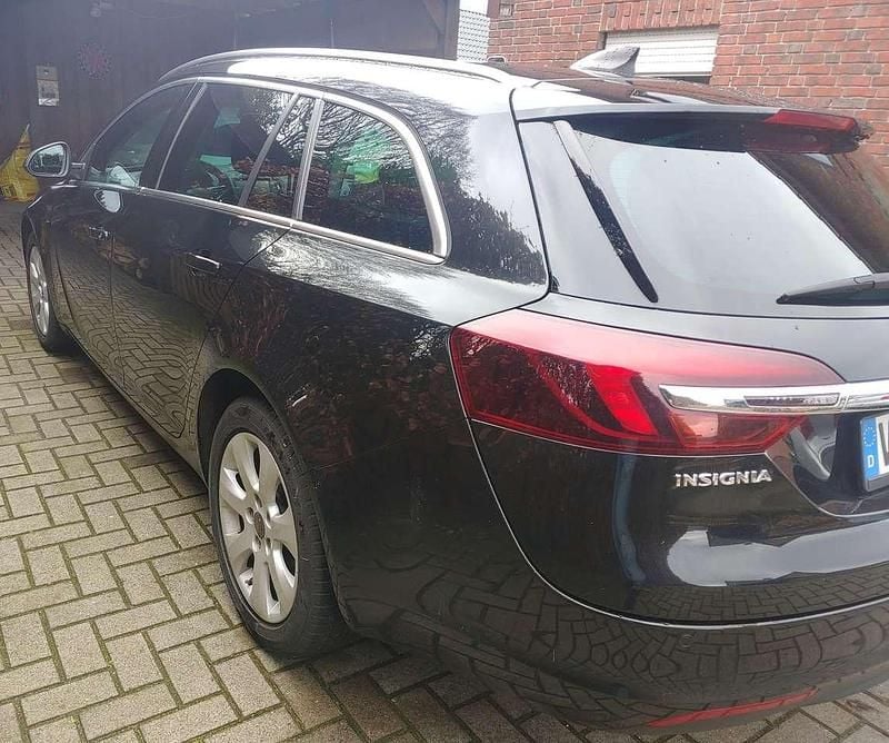 Gebraucht Opel Insignia 136 PS (100 kW) 2016 Kombi