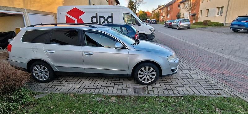 Gebraucht VW Passat 140 PS (102 kW) 2008 Silber Kombi