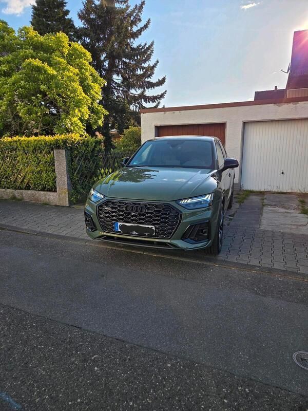 Grün Gebraucht 2021 Audi Q5 Sportback Comfort SUV | 57.500 € (Fairer Preis) - Bild 1/4