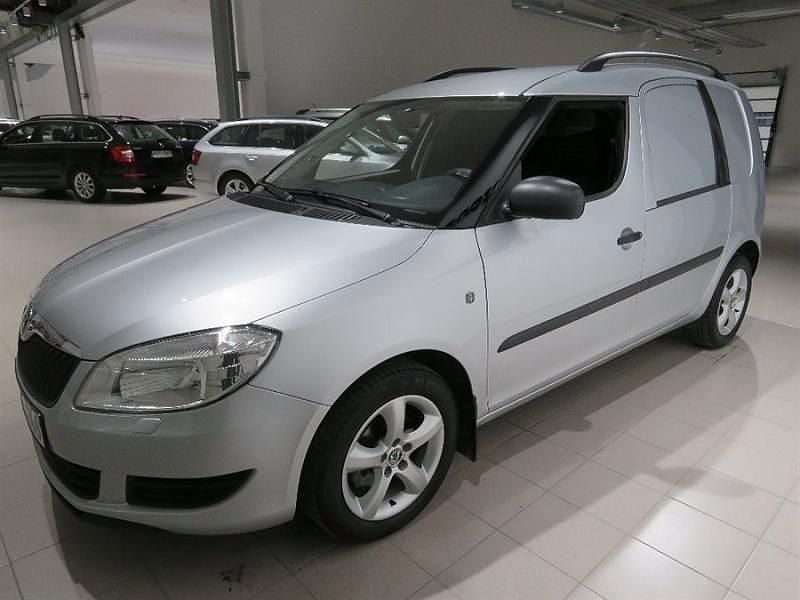 Silber Gebraucht 2008 Skoda Roomster Van / Kleinbus | 4.600 € (Etwas zu teuer) - Bild 1/4