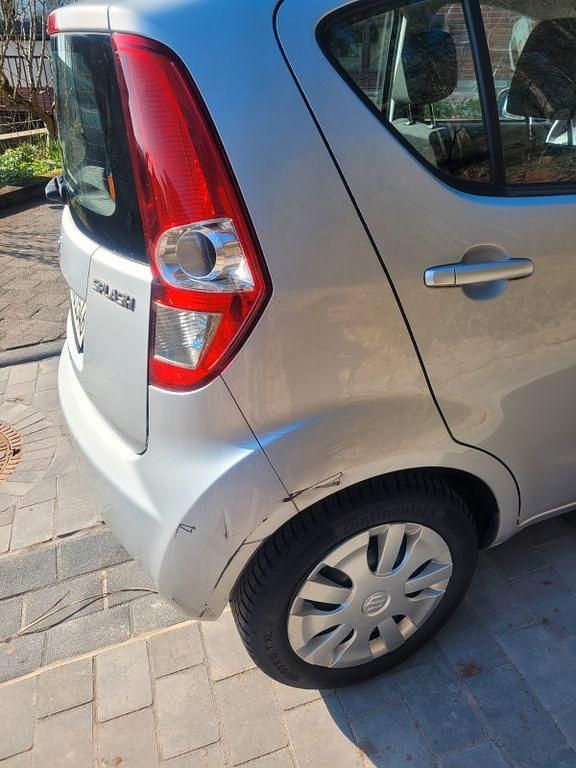 Gebraucht Suzuki Splash Club 94 PS (69 kW) 2011 Kleinwagen