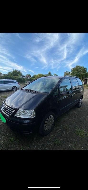 Schwarz Gebraucht 2004 VW Sharan Van / Kleinbus | 1.990 € (Guter Preis) - Bild 1/4