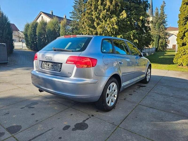 Gebraucht Audi A3 Ambiente 116 PS (85 kW) 2006 Andere Kleinwagen