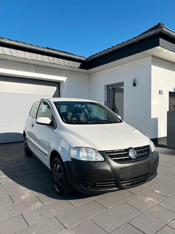 Gebraucht VW Fox 55 PS (40 kW) 2007 Weiß Kleinwagen