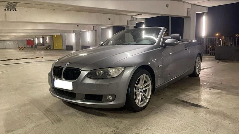 Grau Gebraucht 2008 BMW 320 Cabriolet Cabrio | 11.000 € (Teuer) - Bild 1/4