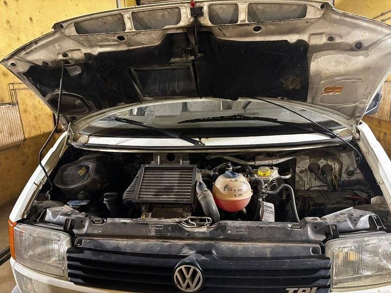 Gebraucht VW T4 102 PS (75 kW) 1999 Weiß Van