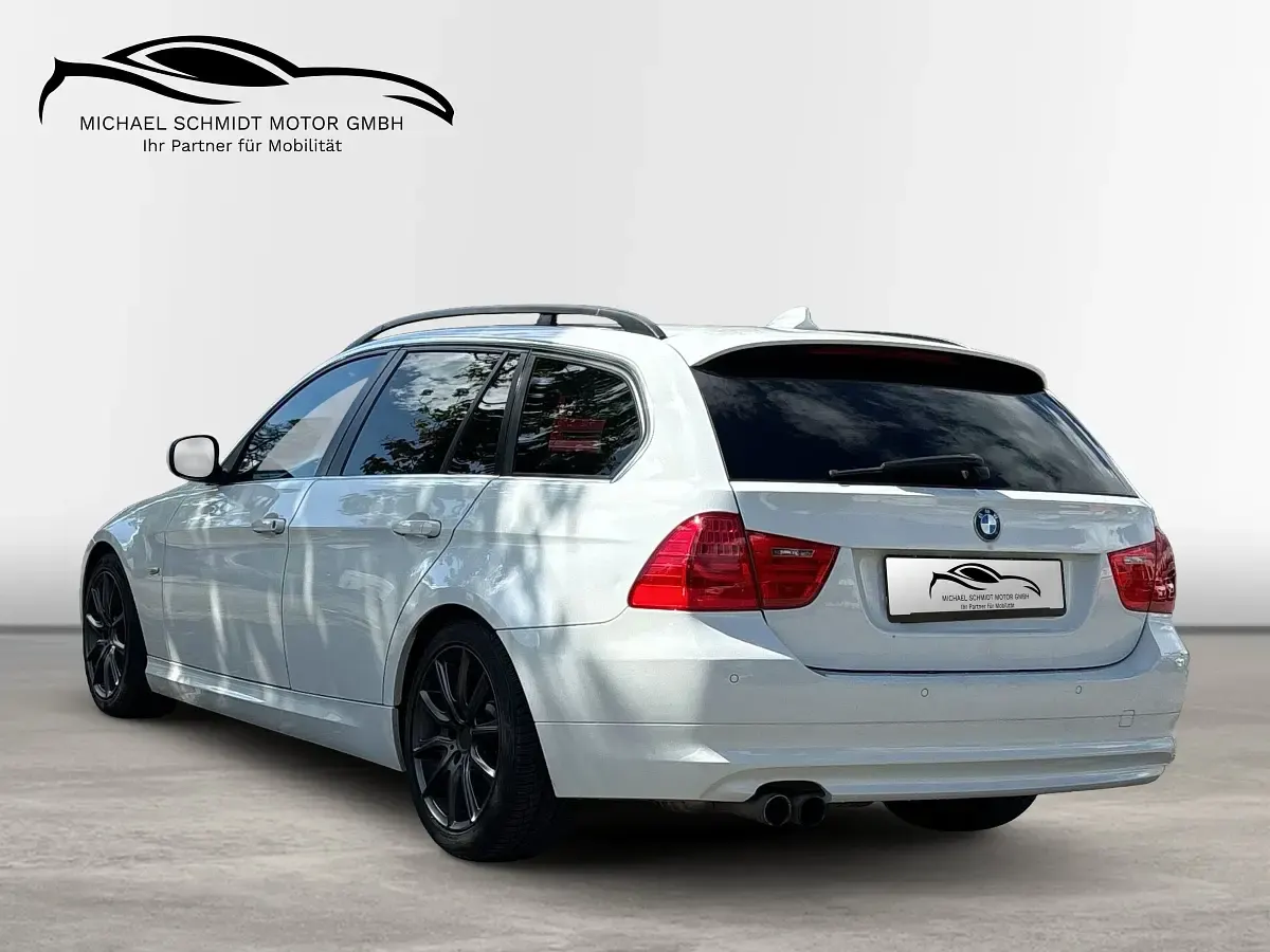 Occasion BMW 325 Performance 197 ch (144 kW) 2009 Blanc Berline