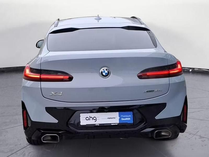 Gebraucht BMW X4 M Sport 245 PS (180 kW) 2024 Grau SUV