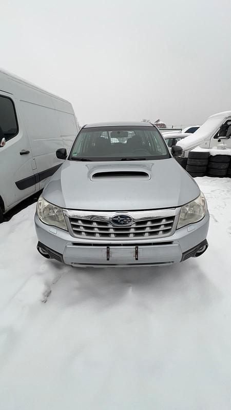 Silber Gebraucht 2012 Subaru Forester SUV | 3.499 € (Guter Preis) - Bild 1/4