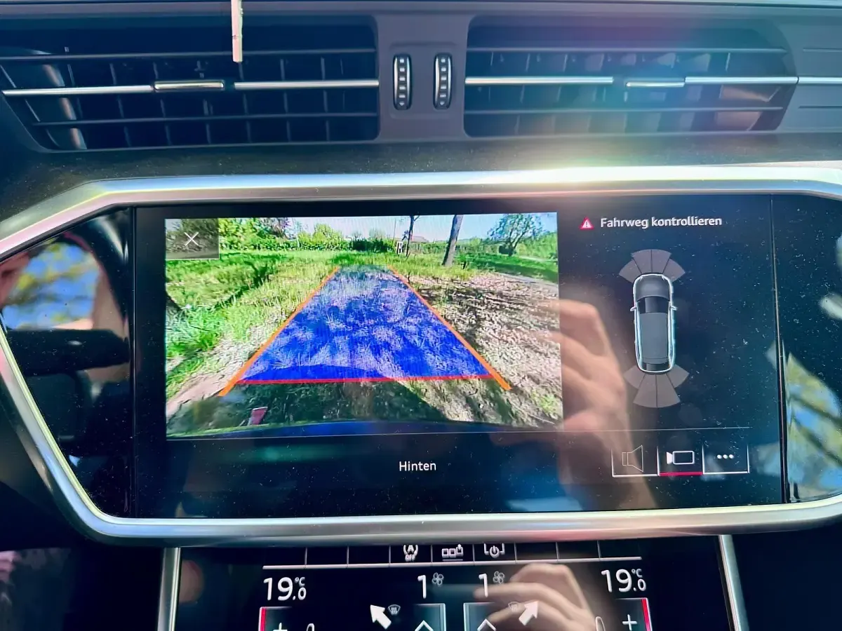 Second-hand Audi A6 204 CP (150 kW) 2020 Albastru Break