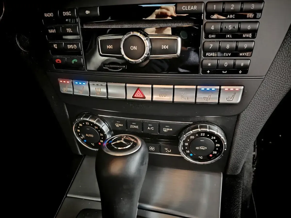 Gebraucht Mercedes C350 306 PS (225 kW) 2011 Blau Coupé
