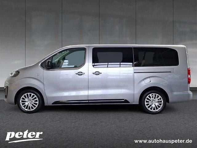 Kontrast grau/ quarz silber Gebraucht 2023 Opel Zafira Life Edition Van / Kleinbus | 30.840 € (Superpreis) - Bild 1/4