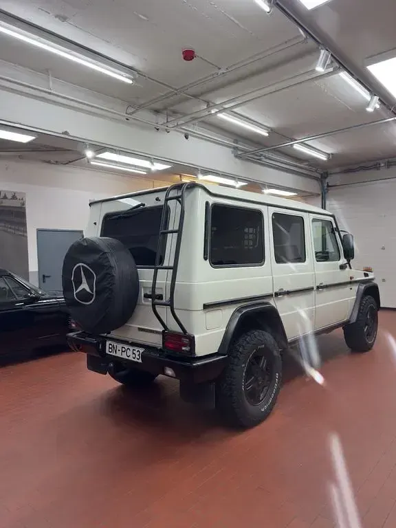 Gebraucht Mercedes G500 387 PS (284 kW) 2011 Weiß SUV