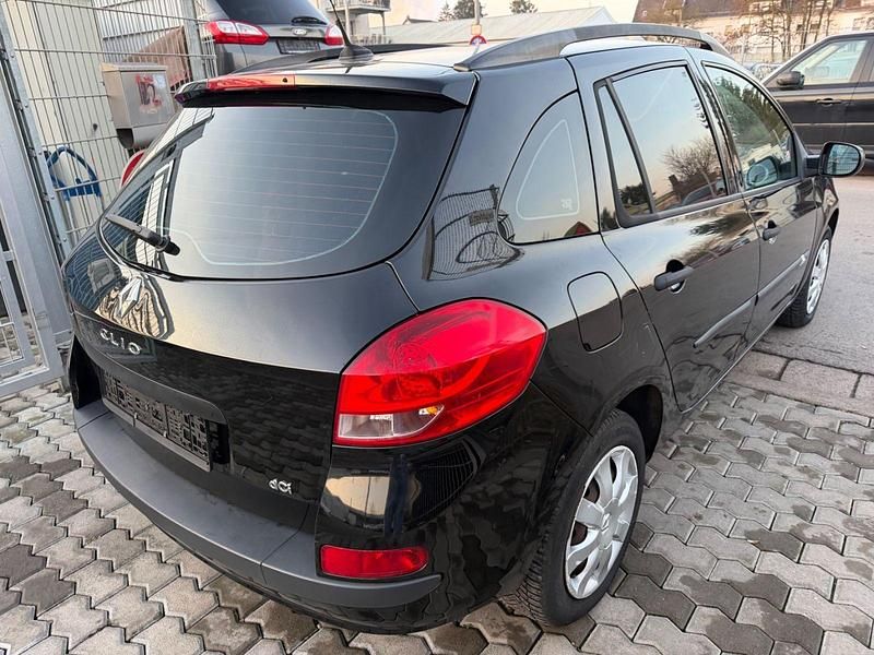 Gebraucht Renault Clio GrandTour Expression 75 PS (55 kW) 2012 Schwarz Kombi