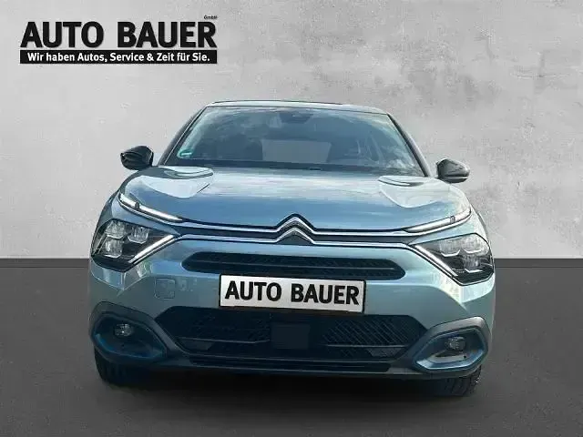 Gebraucht Citroën e-C4 Feel 100 kW (136 PS) 2023 Blau Limousine