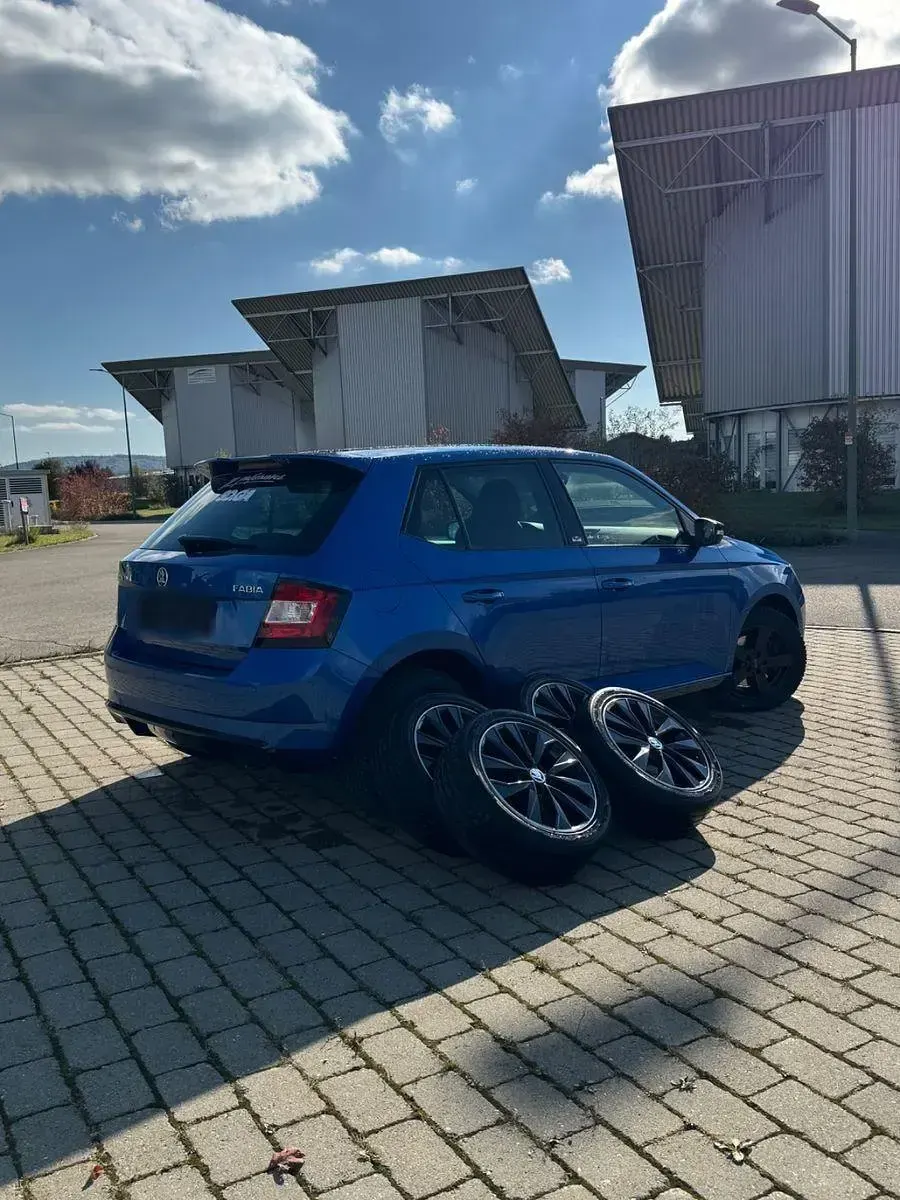 Gebraucht Skoda Fabia Monte Carlo 110 PS (80 kW) 2017 Blau Kleinwagen