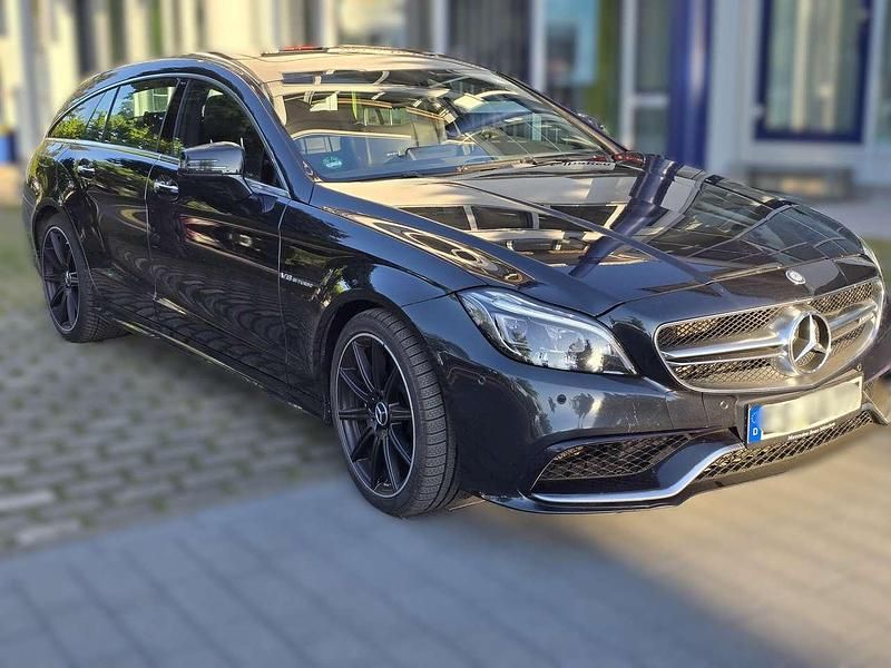 Schwarz Gebraucht 2015 Mercedes CLS63 AMG Shooting Brake AMG Kombi | 30.500 € (Fairer Preis) - Bild 1/4