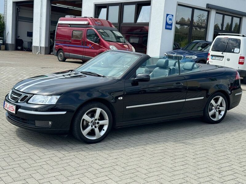 Schwarz Gebraucht 2004 Saab 9-3 Cabriolet Vector Cabrio | 6.890 € (Fairer Preis) - Bild 1/4