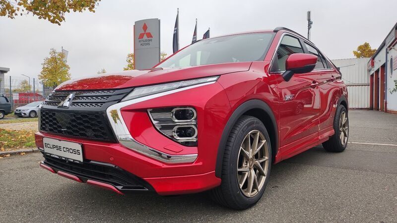 Rot Neu 2024 Mitsubishi Eclipse Cross Select SUV | 40.890 € - Bild 1/4