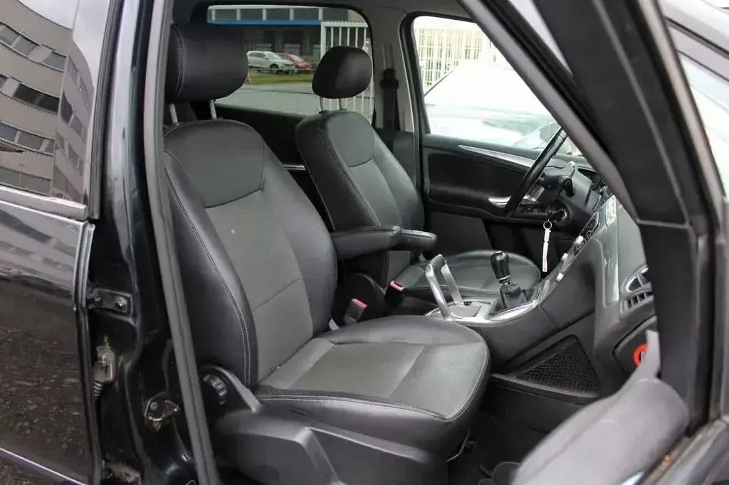 Gebraucht Ford Galaxy 145 PS (106 kW) 2007 Schwarz Van / Kleinbus