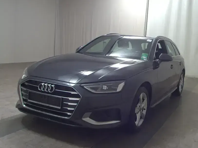 Gebraucht Audi A4 S-Line 204 PS (150 kW) 2022 Grau Kombi