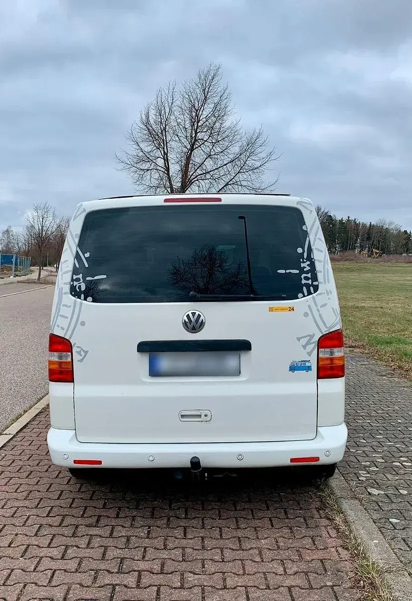 Gebraucht VW Caravelle 131 PS (96 kW) 2007 Weiß Van