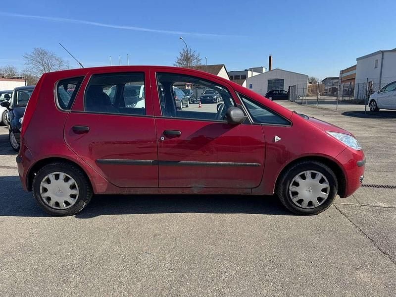 Gebraucht Mitsubishi Colt 95 PS (69 kW) 2008 Rot Kleinwagen
