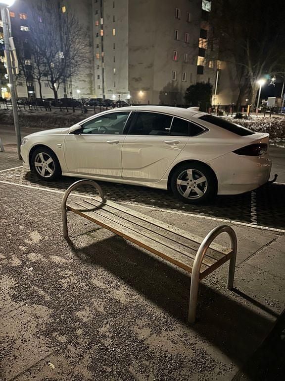 Gebraucht Opel Insignia OPC 165 PS (121 kW) 2018 Weiß Limousine