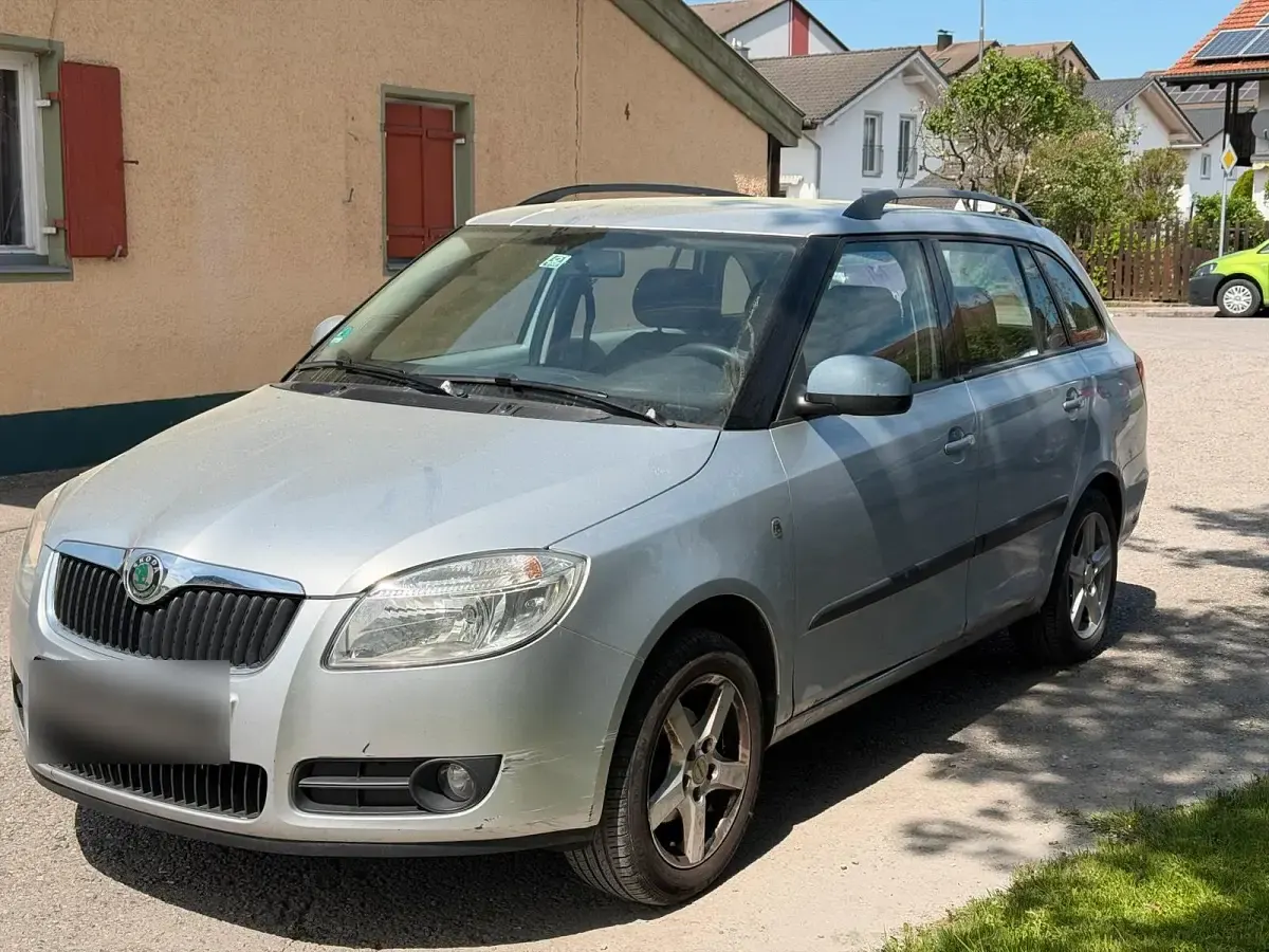 Second-hand Skoda Fabia 85 CP (62 kW) 2009 Gri Break