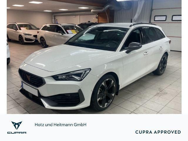 "candy" weiss Gebraucht 2024 Cupra Leon Kombi | 25.690 € (Fairer Preis) - Bild 1/4