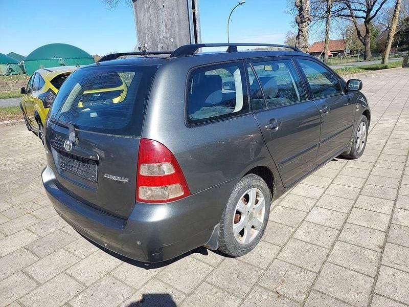 Gebraucht Toyota Corolla Sol 110 PS (80 kW) 2002 Grau Kombi