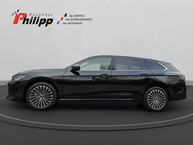 Gebraucht VW Passat Business 150 PS (110 kW) 2024 Andere farbe Kombi