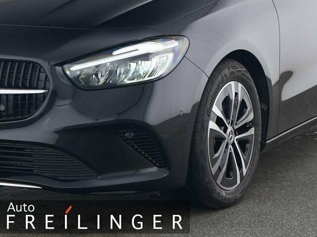 Gebraucht Mercedes B180 Progressive 116 PS (85 kW) 2024 Schwarz Van / Kleinbus