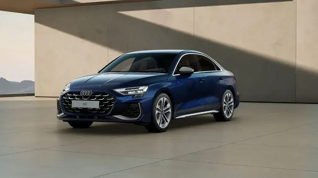 Gebraucht Audi S3 Sport 333 PS (244 kW) 2025 Navarrablau metallic Limousine