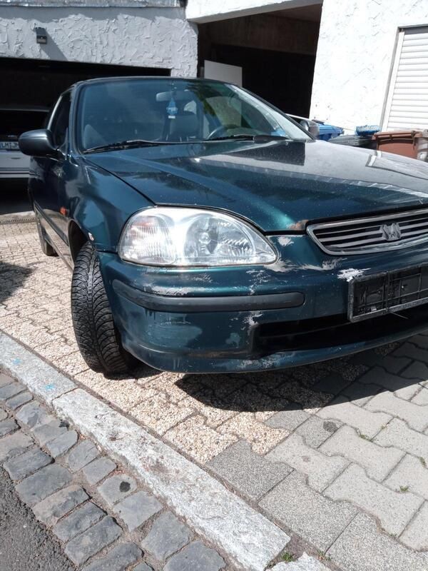 Grün Gebraucht 1997 Honda Civic | 950 € (Fairer Preis) - Bild 1/4