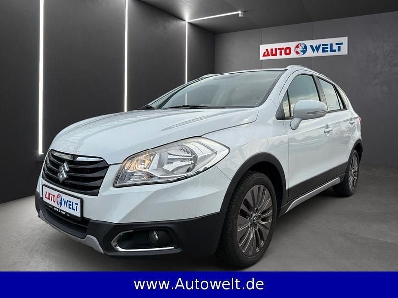 Weiß Gebraucht 2015 Suzuki SX4 S-Cross SUV | 9.490 € (Superpreis) - Bild 1/4