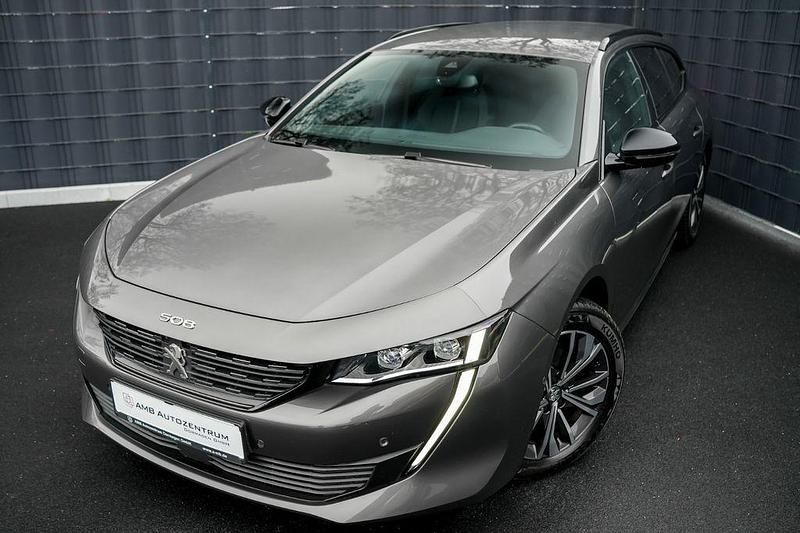 Grau Gebraucht 2023 Peugeot 508 Allure Kombi | 23.499 € (Fairer Preis) - Bild 1/4