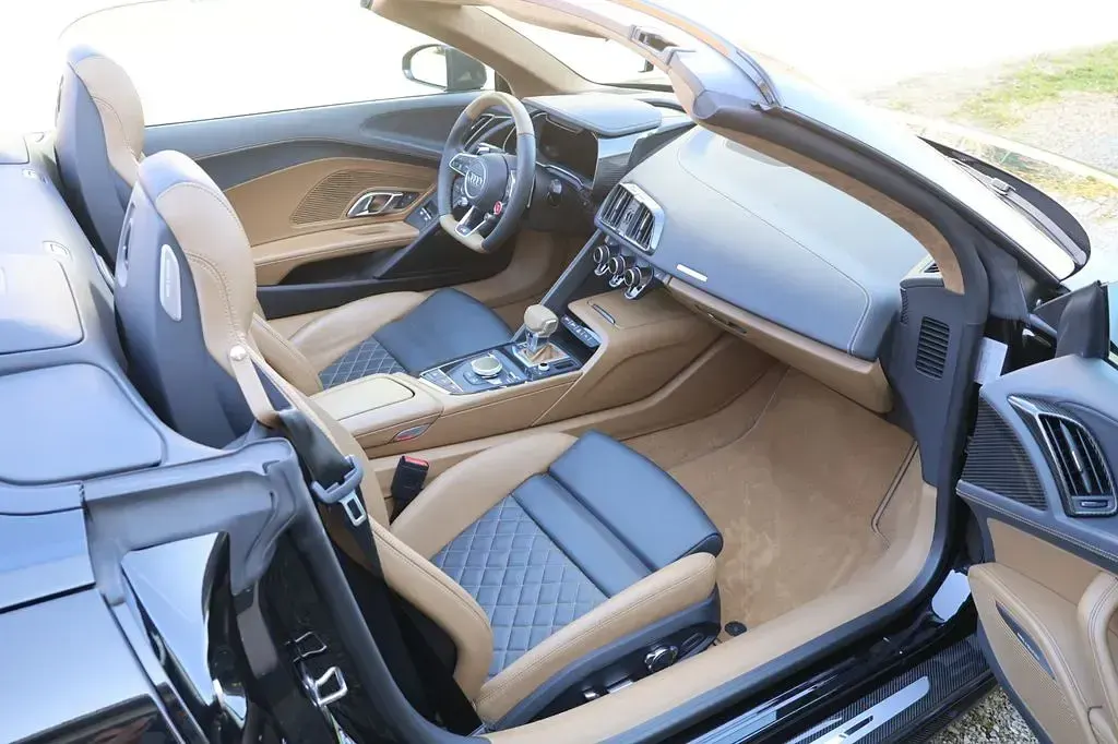 Gebraucht Audi R8 Spyder Sport 620 PS (456 kW) 2021 Schwarz Cabrio