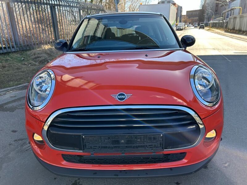 Orange Gebraucht 2019 Mini Cooper Kleinwagen | 17.299 € (Fairer Preis) - Bild 1/4